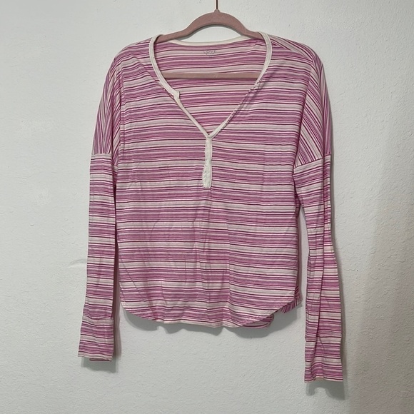GAP Tops - Love by GAP top size M